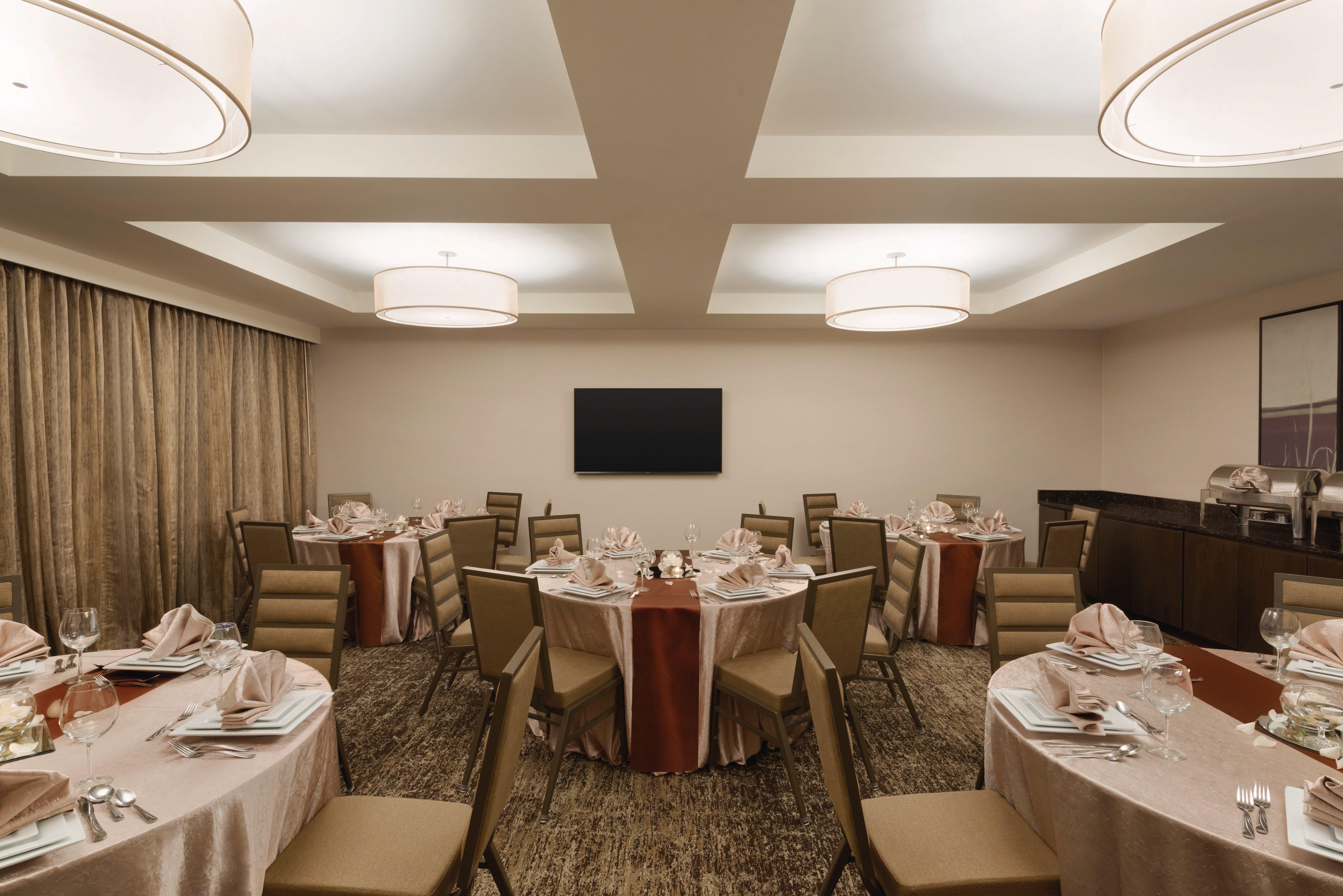Holiday Inn Chicago Schaumburg By Ihg Exterior photo